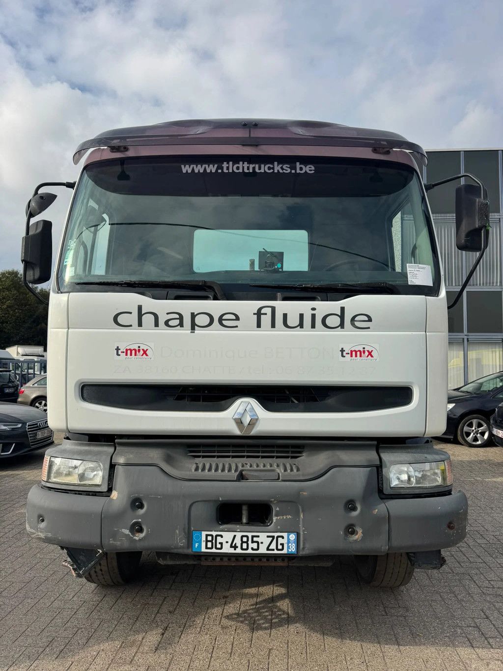 Renault Kerax **8X4-FRENCH TRUCK**