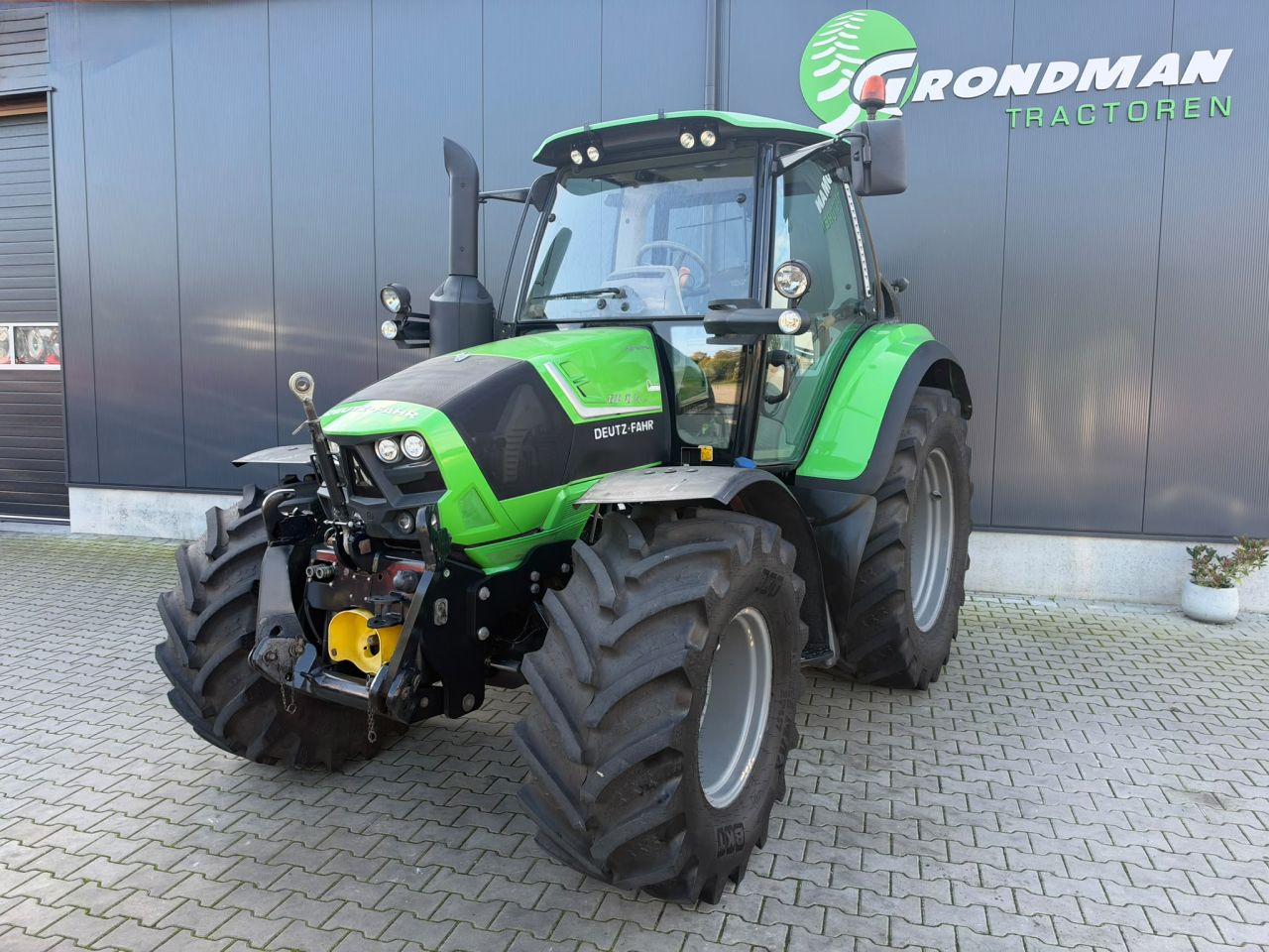 Deutz Agrotron 6140.4
