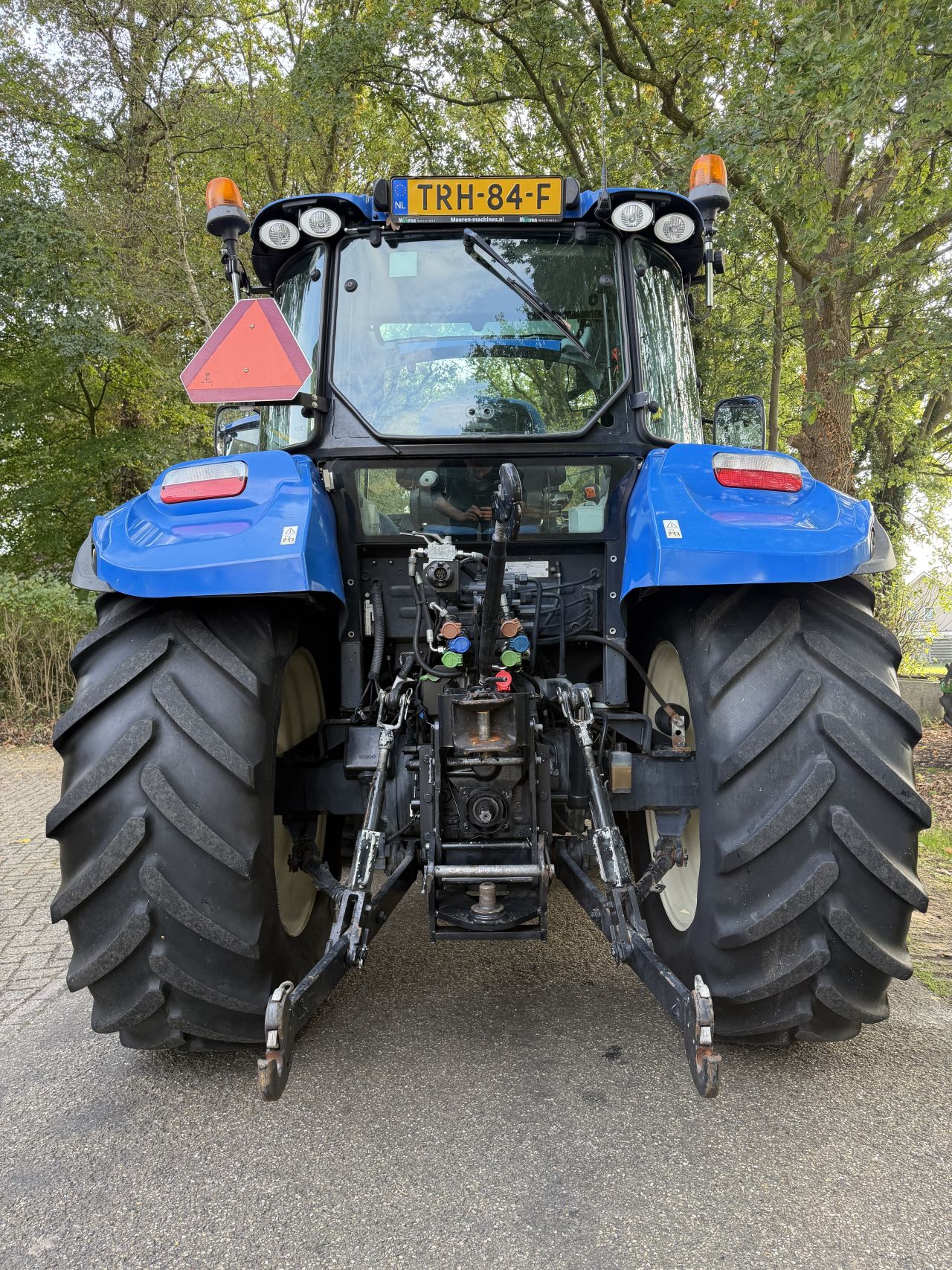 New Holland T4.85