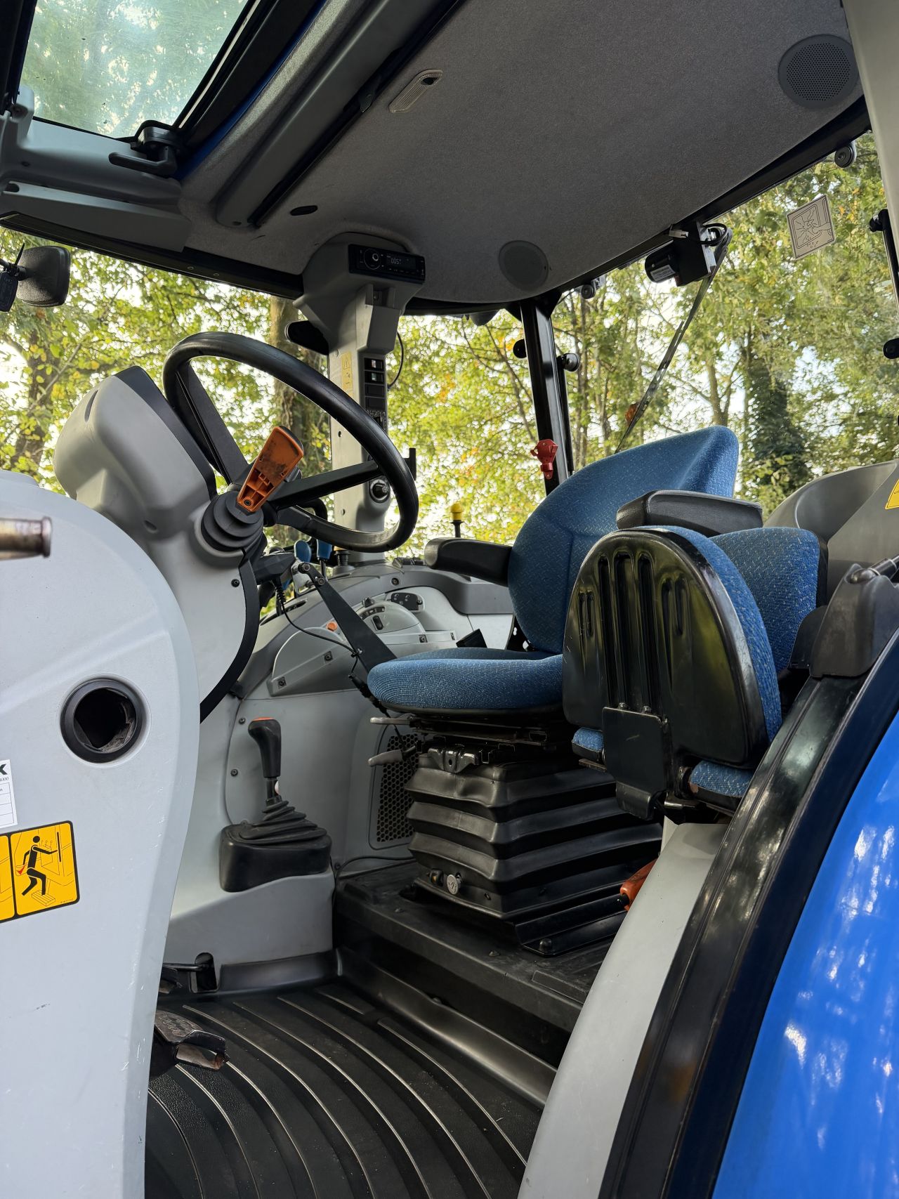 New Holland T4.85