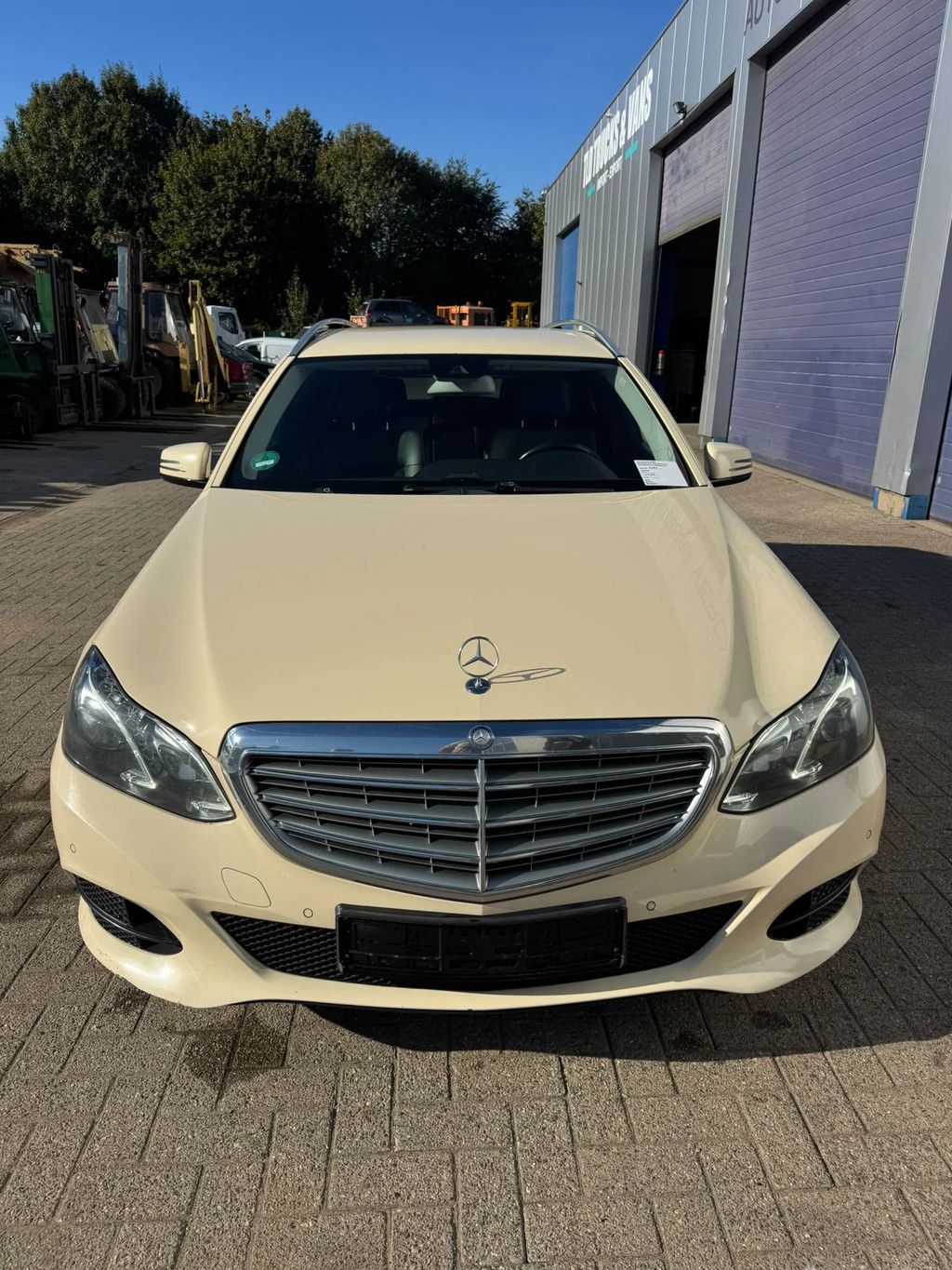 Mercedes-Benz E-klasse **200CDI-EURO6**