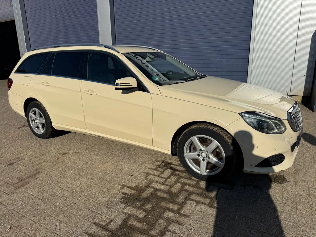Mercedes-Benz E-klasse **200CDI-EURO6**