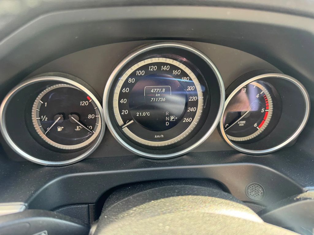 Mercedes-Benz E-klasse **200CDI-EURO6**