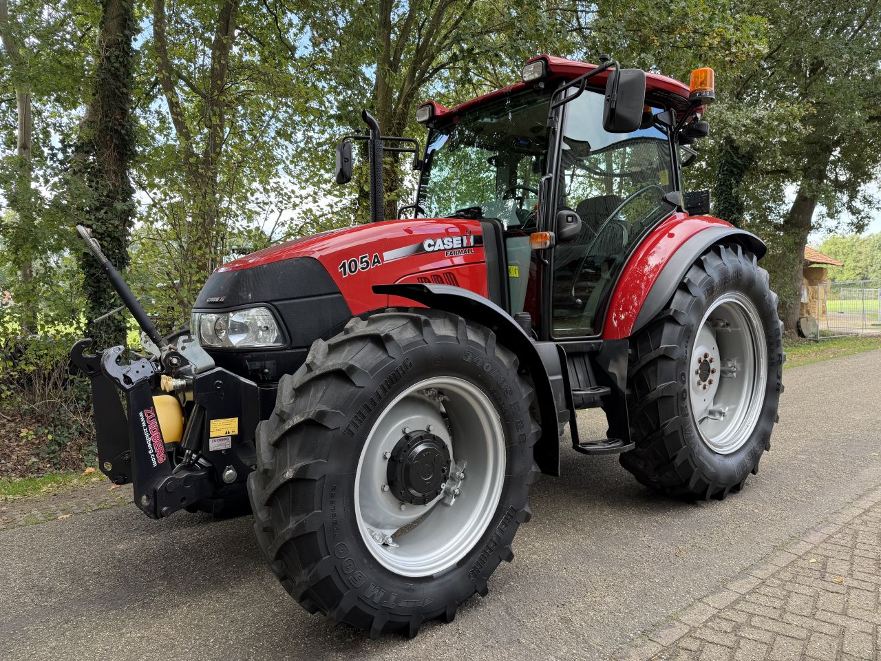 Case IH Farmall 105A