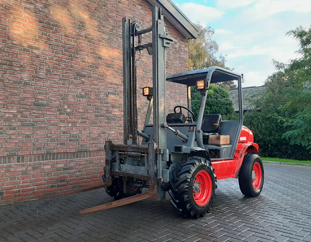 Lichte Diesel Terreinheftruck