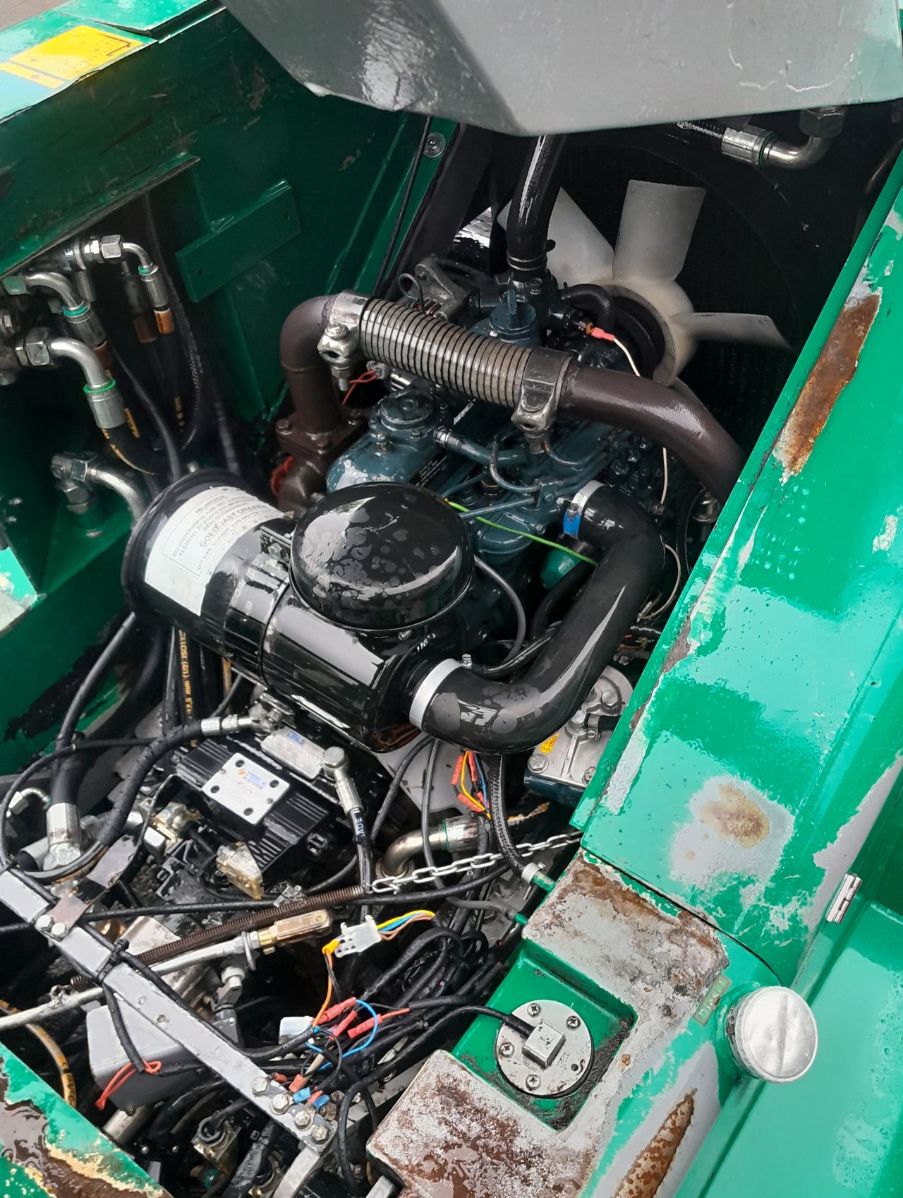 Compacte Diesel Veldheftruck