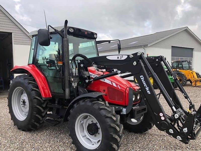 Massey Ferguson 5435