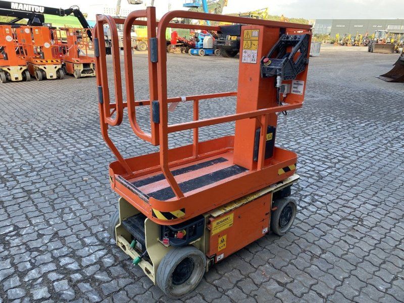 JLG 1230ES