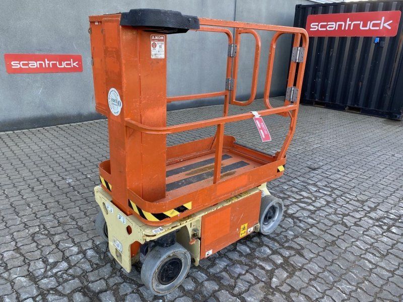 JLG 1230ES
