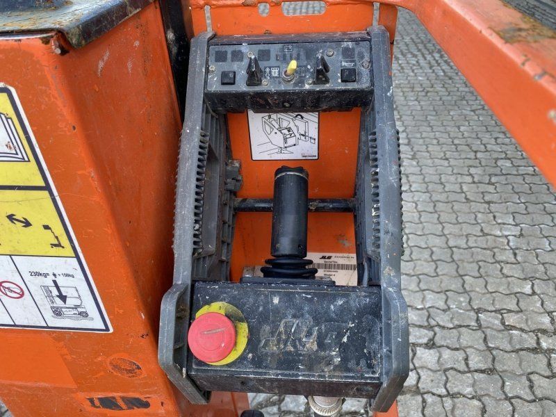 JLG 1230ES