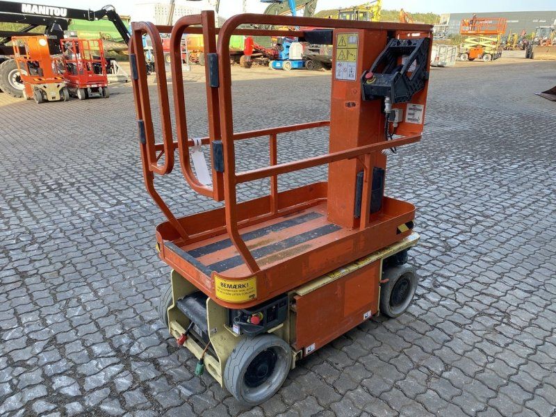 JLG 1230ES