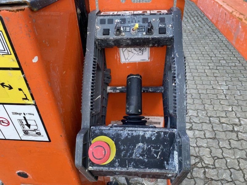 JLG 1230ES