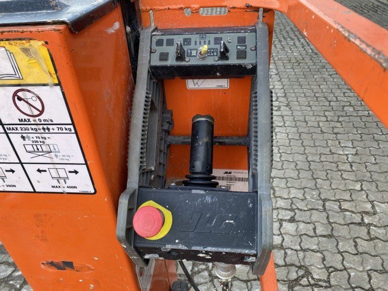 JLG 1230ES