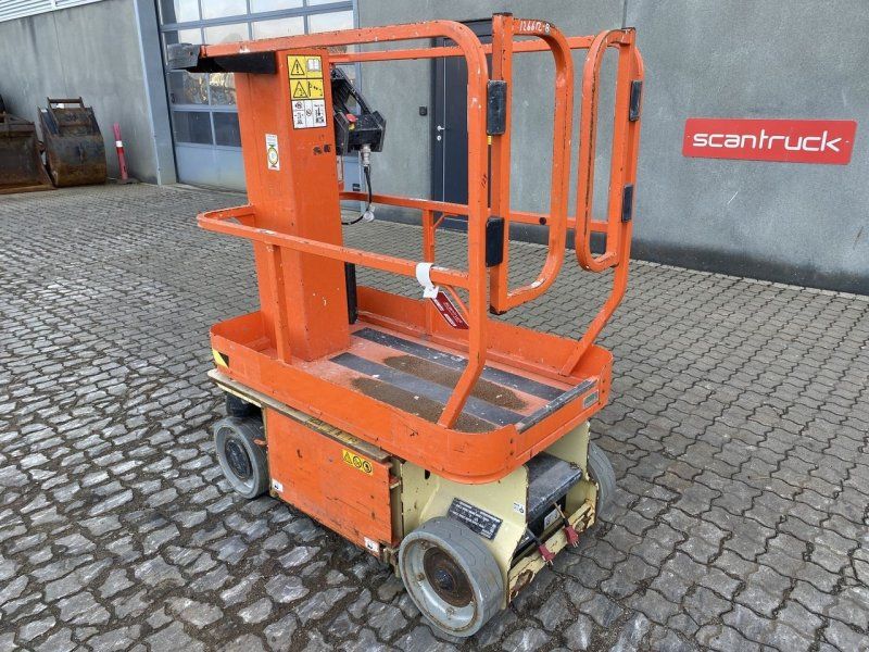JLG 1230ES