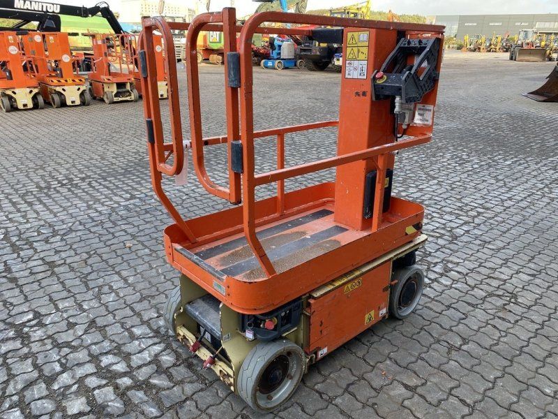 JLG 1230ES