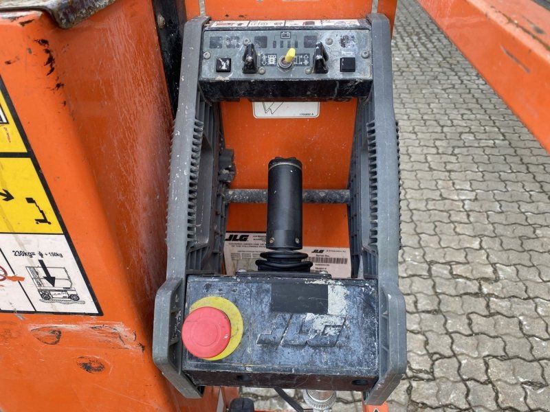 JLG 1230ES