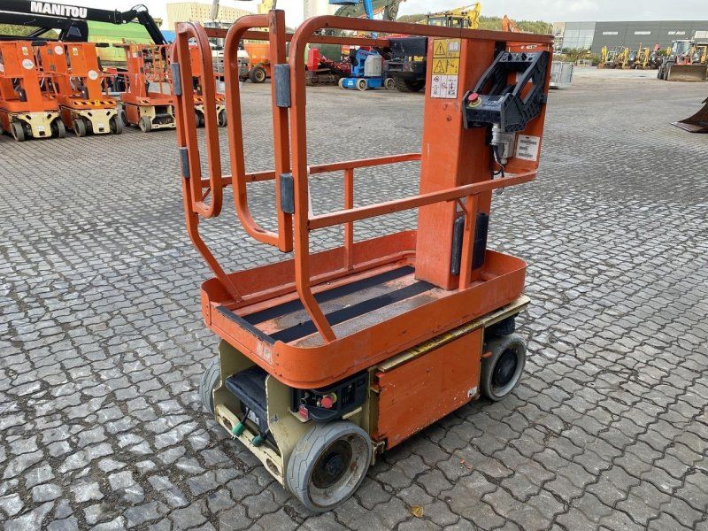 JLG 1230ES
