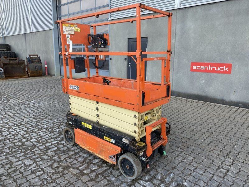 JLG 1932R