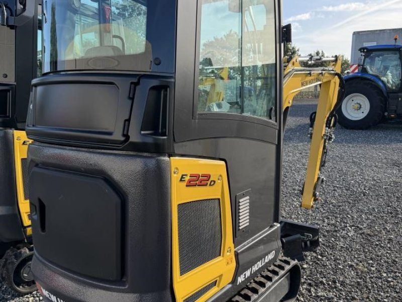 New Holland E22D CAB AG