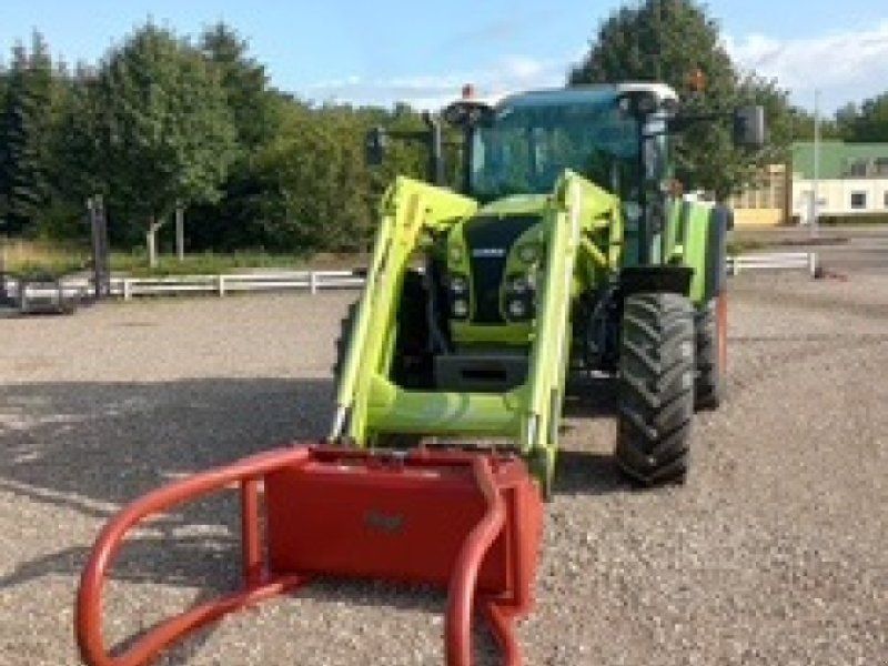 Claas ARION 460 MED LÆSSER Panorama kabine & FL 120 læsser