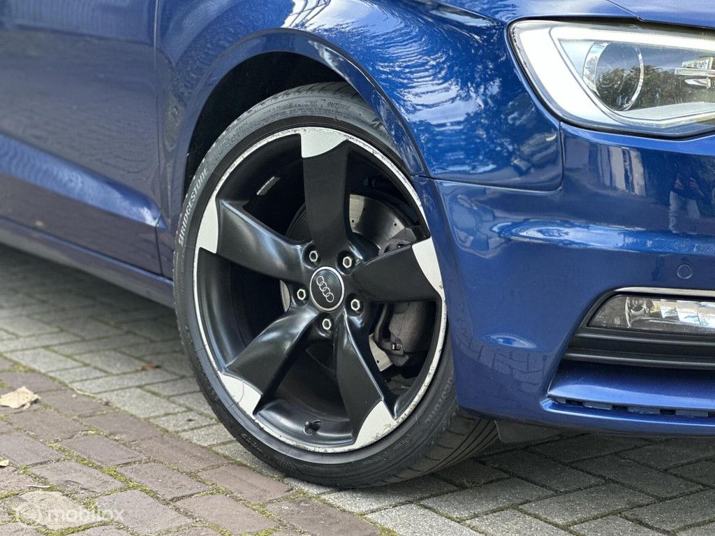 Audi A3 Limousine 2.0 TDI 3xS-Line |Pano|Blind Spot|Keyless