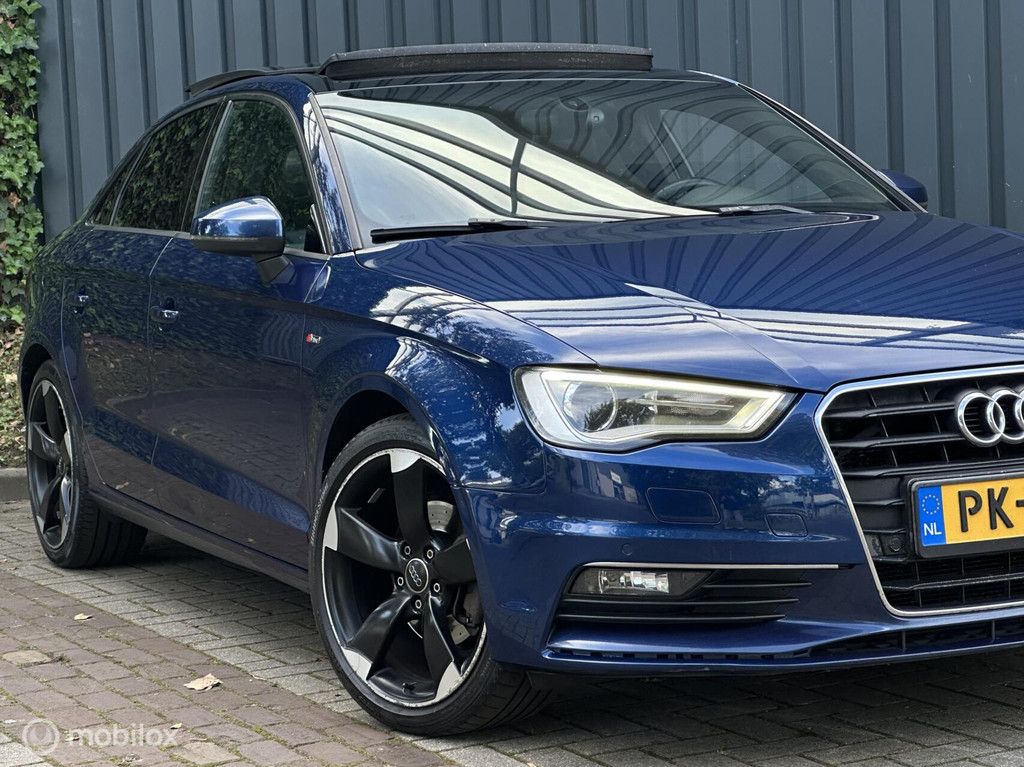 Audi A3 Limousine 2.0 TDI 3xS-Line |Pano|Blind Spot|Keyless