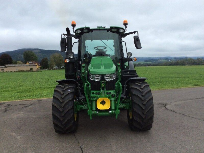 John Deere 6M 105