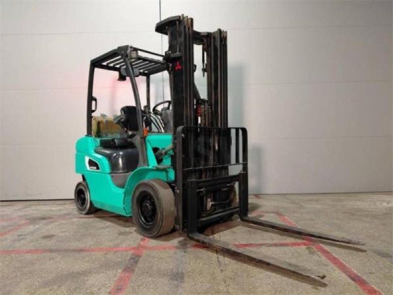 Mitsubishi FG25NT