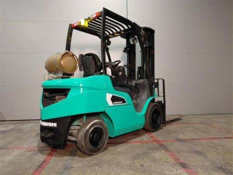 Mitsubishi FG25NT