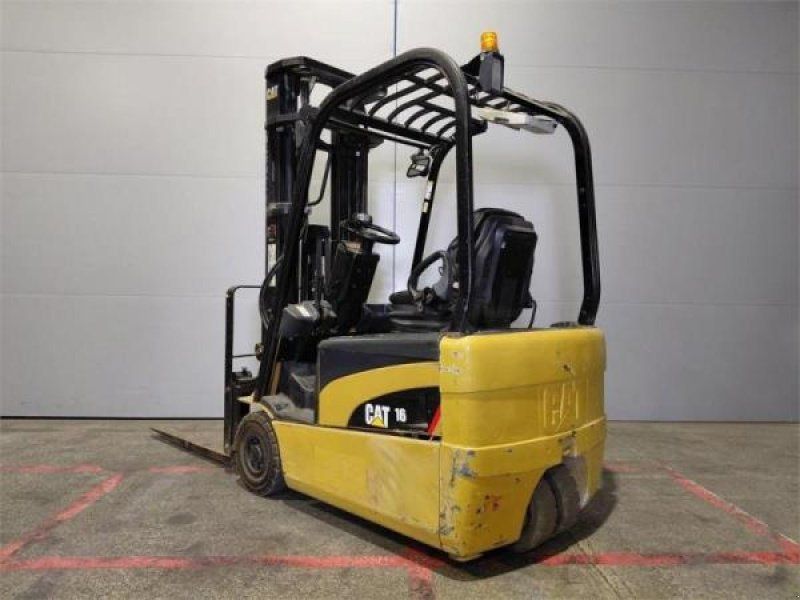 Caterpillar EP16NT