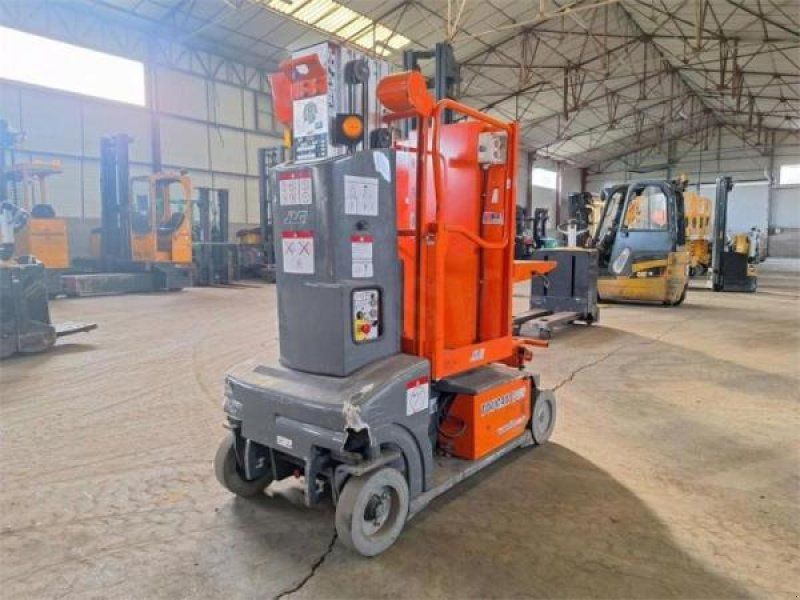 JLG Toucan Duo