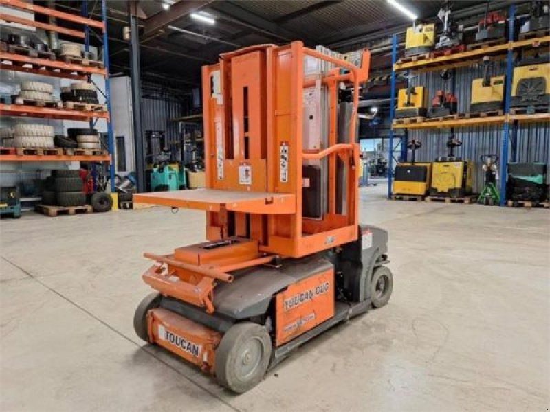 JLG Toucan Duo