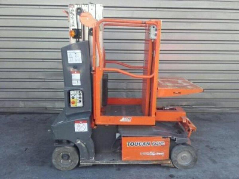 JLG Toucan Duo