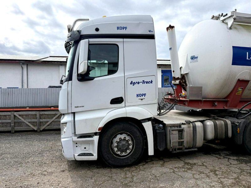 Mercedes-Benz LKW Agrotrac Allrad Sattelzugmaschine 323000km