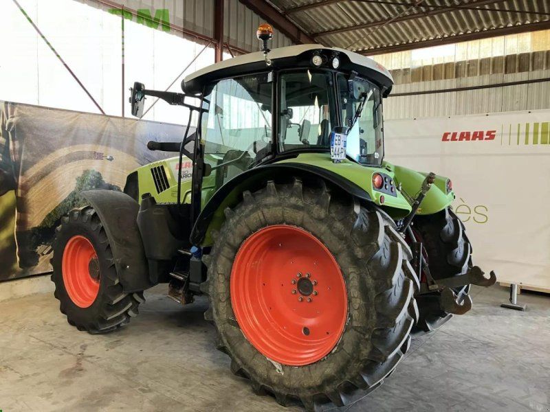 Claas arion 430 sur mesure