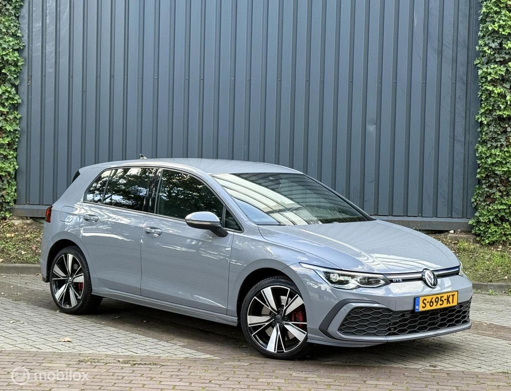 Volkswagen Golf 1.4 eHybrid GTE |Virtual|Apple CarPlay|Sfeer