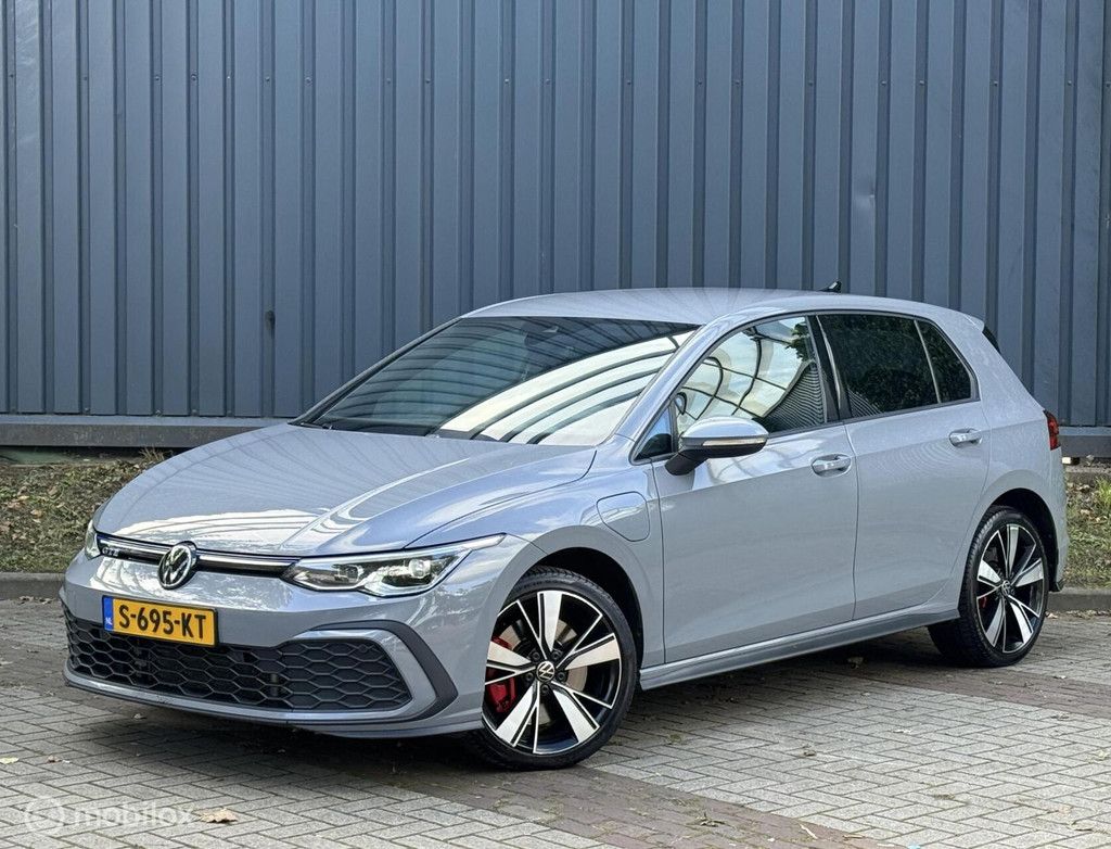 Volkswagen Golf 1.4 eHybrid GTE |Virtual|Apple CarPlay|Sfeer