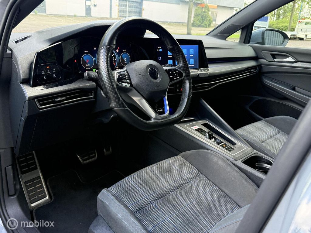 Volkswagen Golf 1.4 eHybrid GTE |Virtual|Apple CarPlay|Sfeer