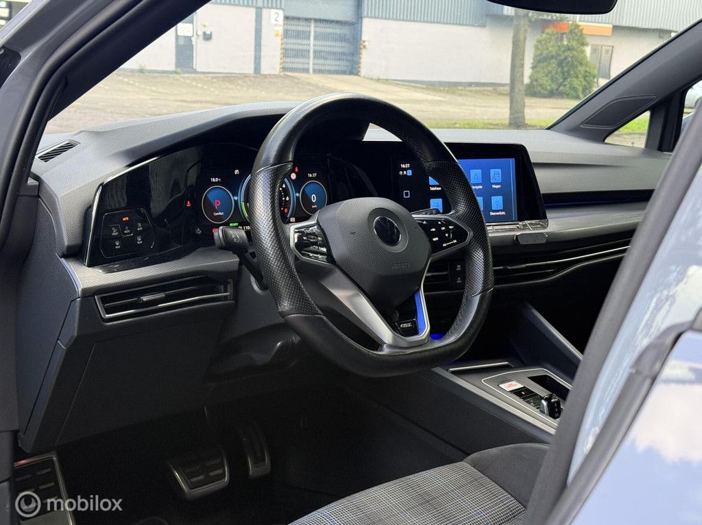 Volkswagen Golf 1.4 eHybrid GTE |Virtual|Apple CarPlay|Sfeer