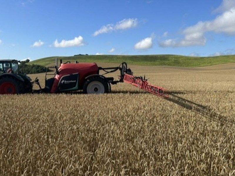 Kverneland iXtrack T4