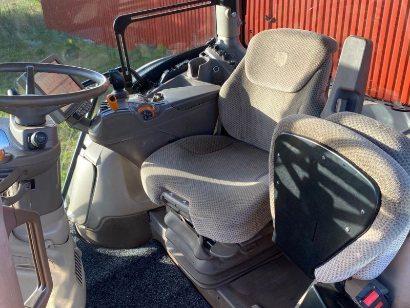 John Deere 6215R Premium Ultimate med frontlift