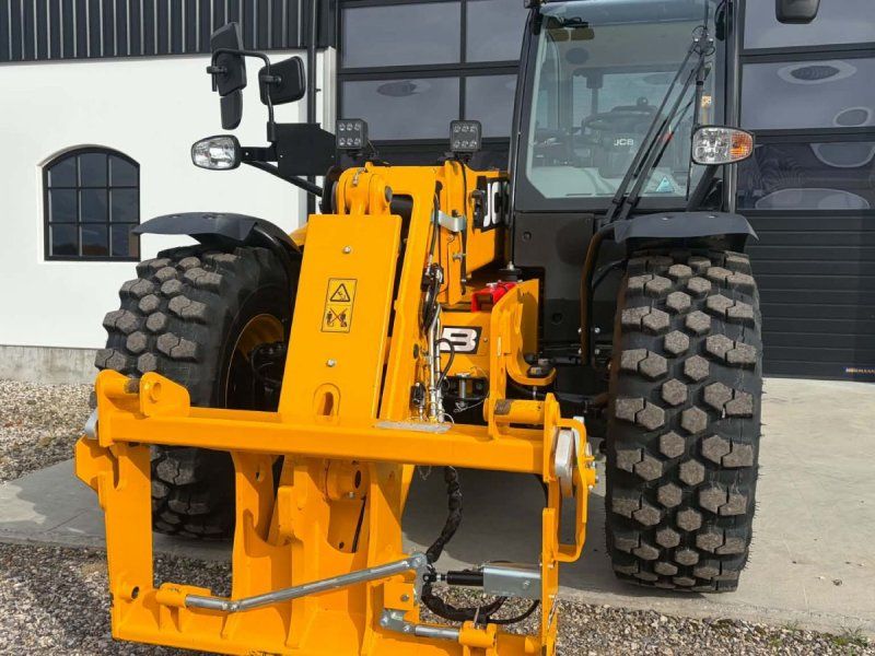 JCB 542-70 Agri Xtra dualtec