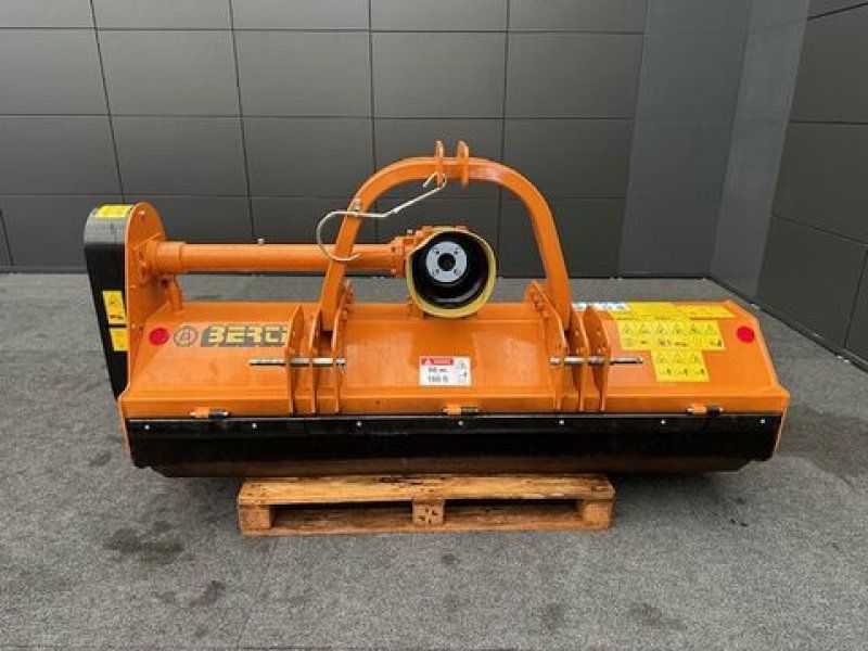 Berti Schlegelmulcher 2m Frontanbau zu Aebi,