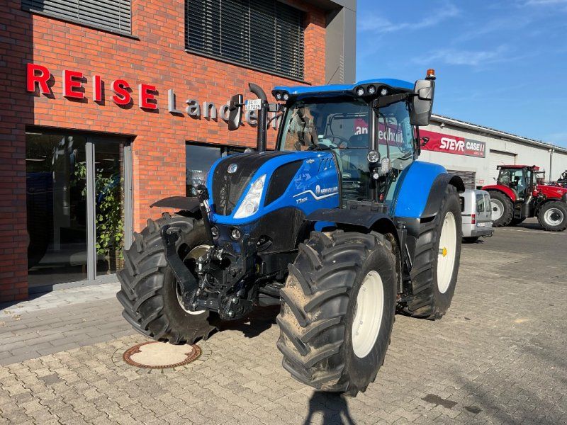 New Holland T7.225 AC