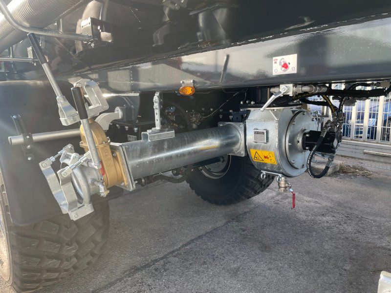 Meyer-Lohne Rekordia 25000l Vakuum Zubringer