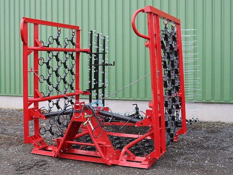 Wiesenschleppe 6 m 4 reihig hydraulisch klappbar