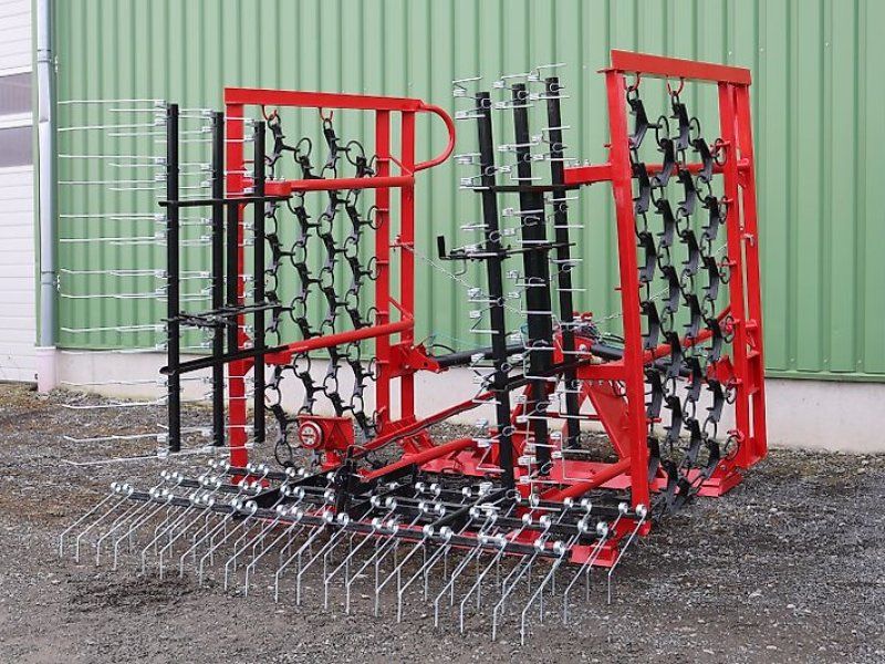 Wiesenschleppe 6 m 4 reihig hydraulisch klappbar