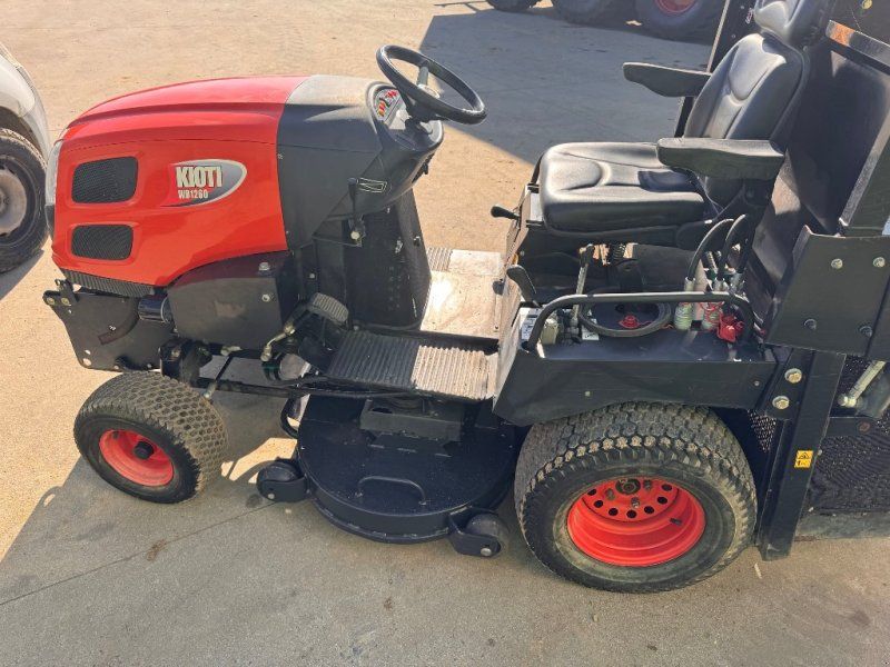 Kioti WD1260