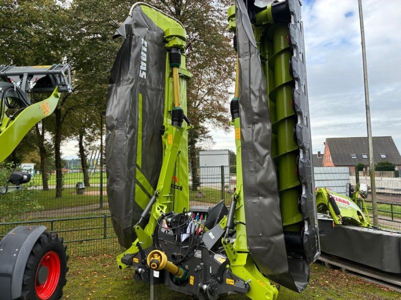 Claas Disco 9300 Direct Swather