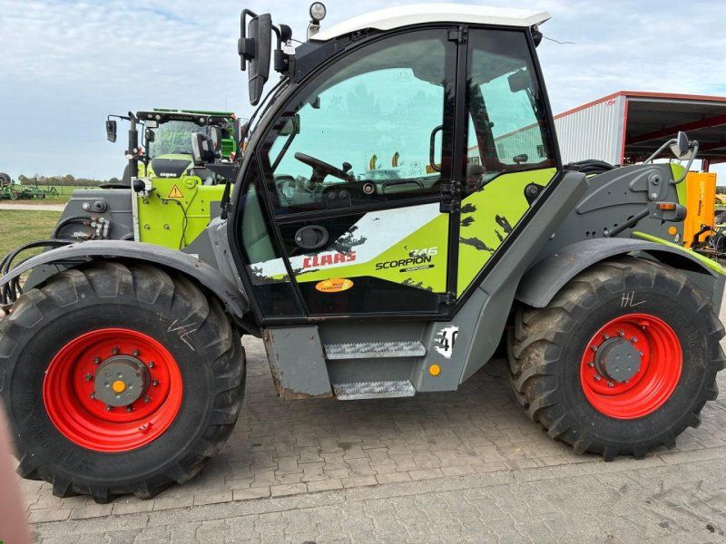Claas Scorpion 746 VP